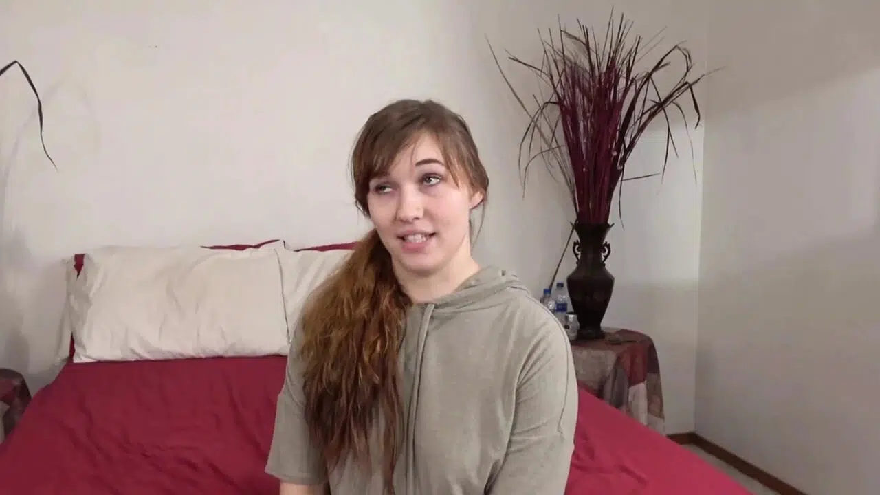 Casting Desperate Amateurs Stephie Alisha Mila Kay Lee hot moms getting their pussies wrecked.