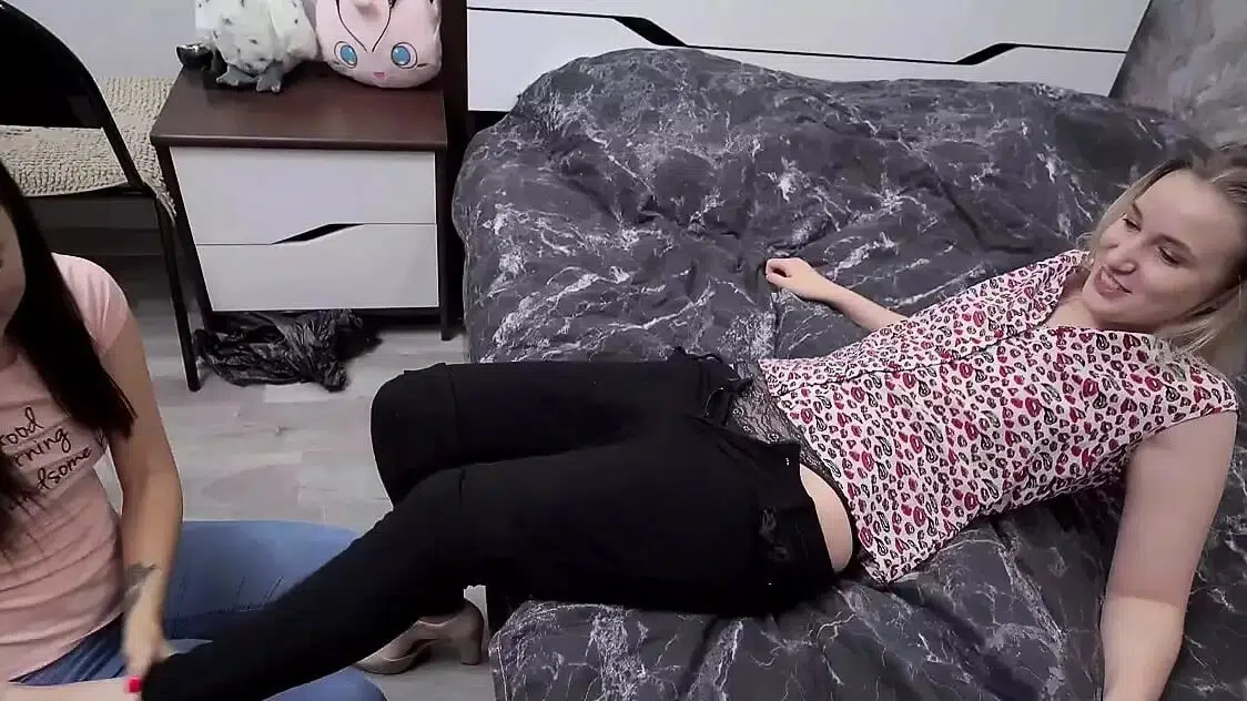 I had to lick my landlord’s pussy