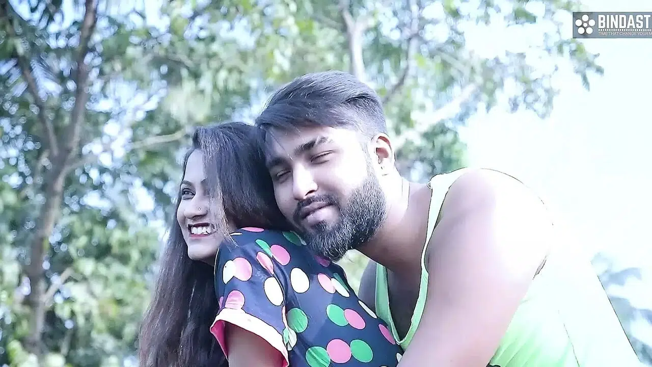 Pati ke chhote bhai apne hi nai nawalee bhabhi ko impress karke chodne ka maja luta jab ghar pe bhaiya nahi tha