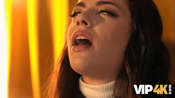 VIP4K. Anal sex and cigarettes. Hot sex with Ramona Lapiedra