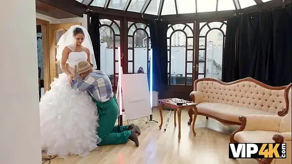 VIP4K. Lick my toes. Hot sex with Betzz