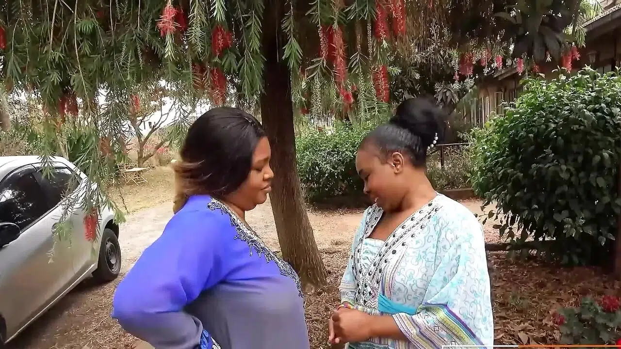 African Married MILFS Lesbian Make Out In Public During Neighbourhood Party