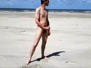 Outdoor Handjob on the Beach with Denis Matern